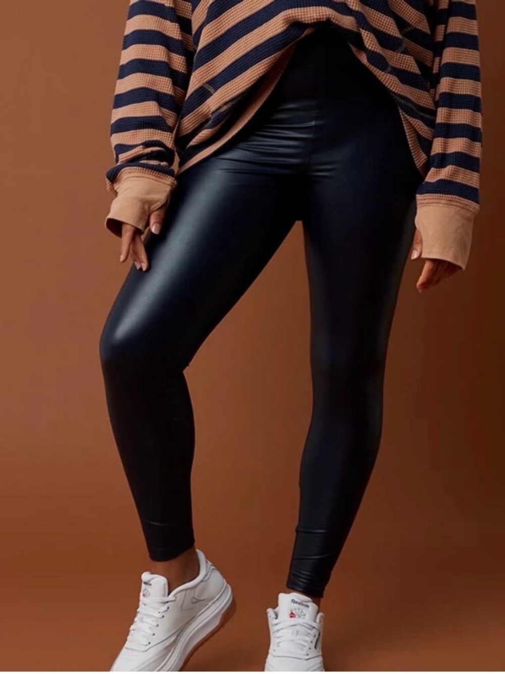 Offline by Aerie real luxe high rise black glossy lined faux leather leggings XL